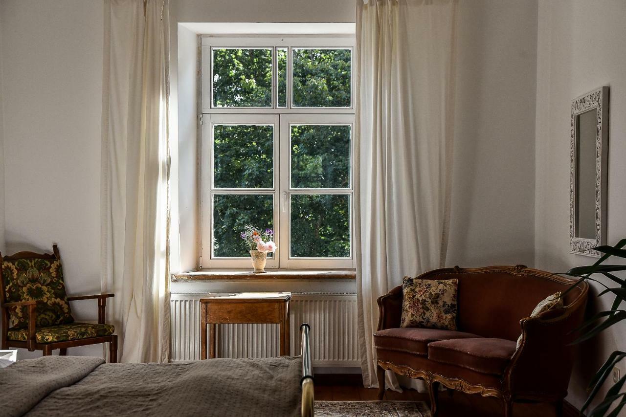 Maras Manor Hotel Turlava Eksteriør billede