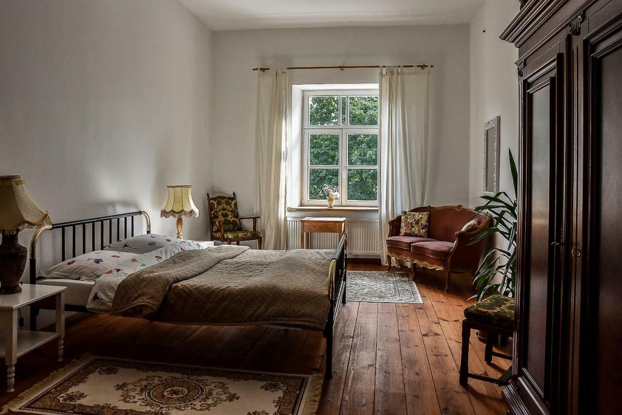 Maras Manor Hotel Turlava Eksteriør billede