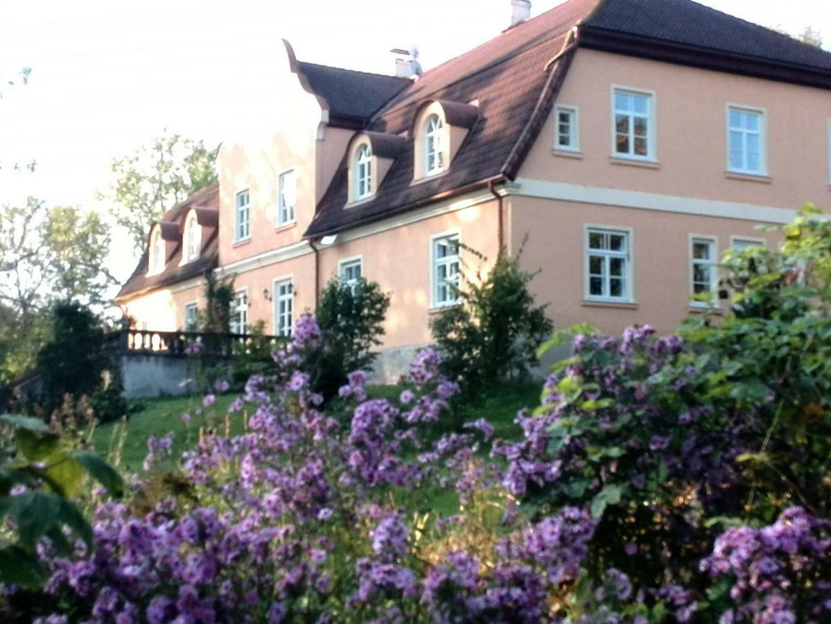 Maras Manor Hotel Turlava Eksteriør billede