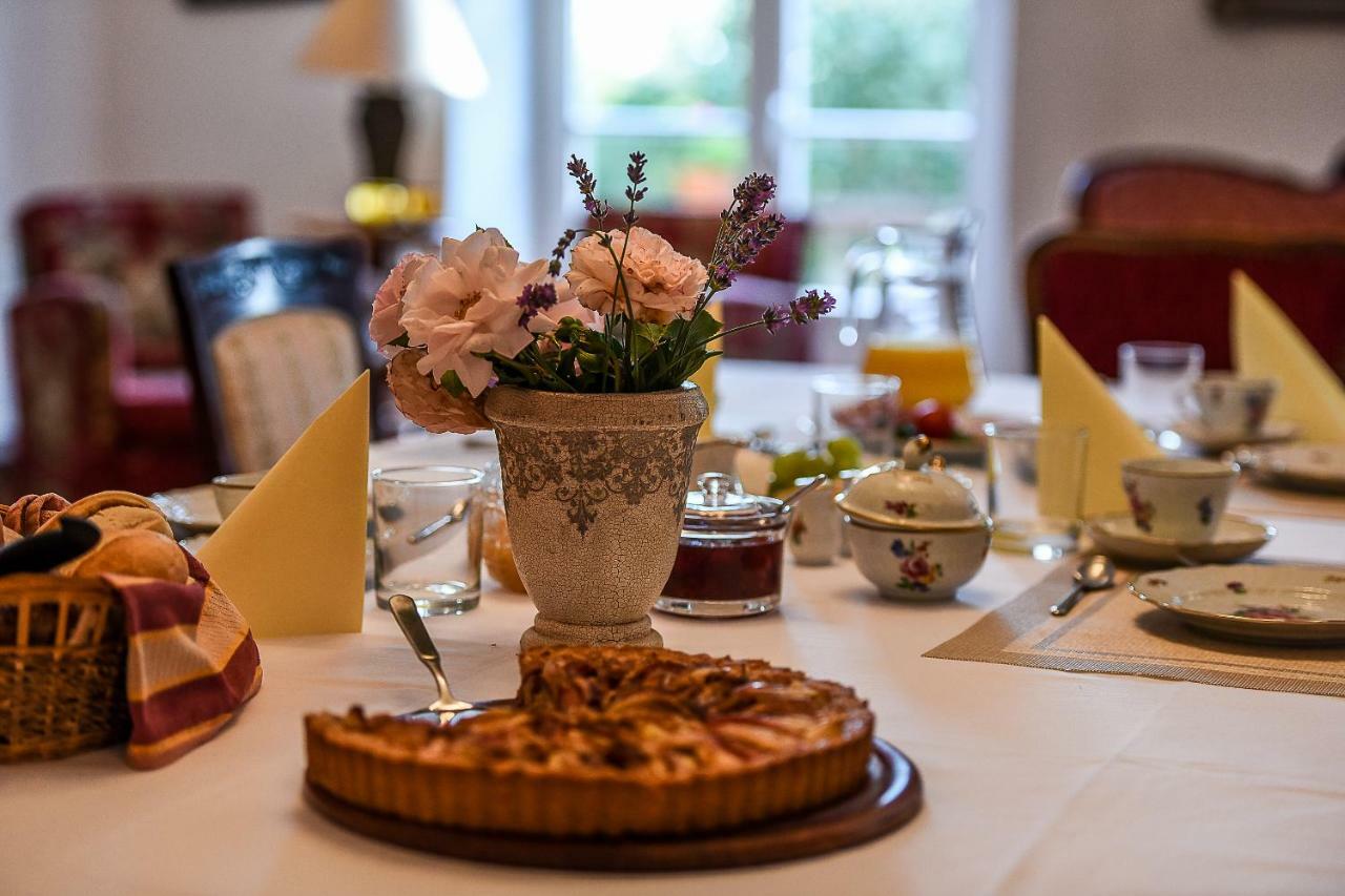 Maras Manor Hotel Turlava Eksteriør billede